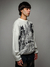 Sweater Wolves en internet
