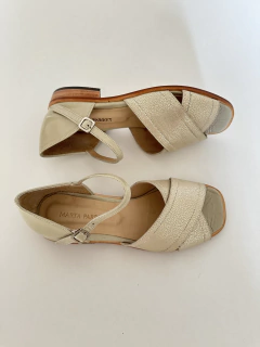 Sandalia Cruz talón,beige - comprar online