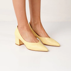 Stiletto Florencia en internet