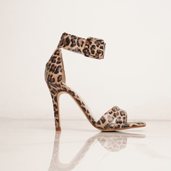 Sandalias Cheetah en internet
