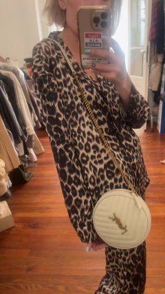 Cartera redonda Saint Laurent con funda sin uso - comprar online