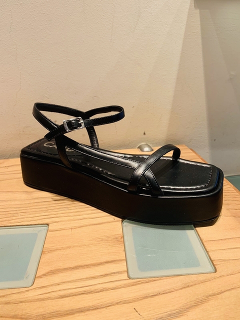 PLATAFORMA URBANA BLACK