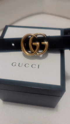 Imagen de Cinturón Gucci de cuero con hebilla doble G