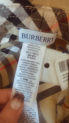 Bucket Hat Burberry Nuevo con bordado tamaño m - tienda online