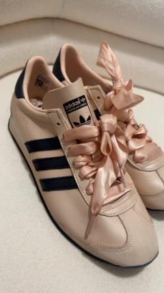 Zapatillas Adidas con lazos satinados edición lluntafa 38.5/39
