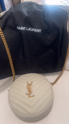 Cartera redonda Saint Laurent con funda sin uso - tienda online