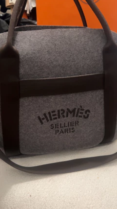 Imagen de Bolso Cabás Hermès Sac de pansage Groom en fieltro de lana gris y lona marrón