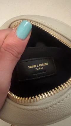 Cartera redonda Saint Laurent con funda sin uso en internet