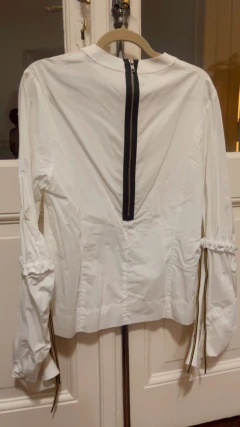 Camisa aJt con detalle en mangas Y cierre el espada - tienda online