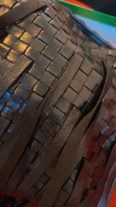 Cartera con flecos Bottega Veneta con. Caja - tienda online