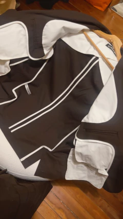 Set de blazer y falda plisada Carzoglio - comprar online