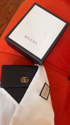 Billetera de cuero Gucci con caja y funda