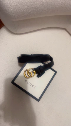 Cinturón Gucci de cuero con hebilla doble G - tienda online
