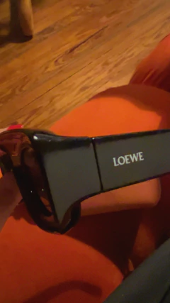 Anteojos de sol rectangular de marca Loewe - tienda online