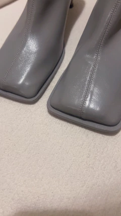 Zapatos de taco bajo 3.5 con punta cuadrada nuevos en internet