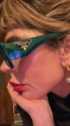 Anteojos de sol Prada verdes marmoladas con estuche y caja - CABU