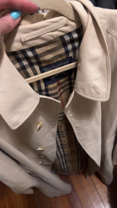 Gabardina Burberrys con forro a cuadros over - tienda online