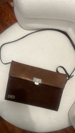 Balenciaga vintage sobre bandolera con detalle metálico - comprar online