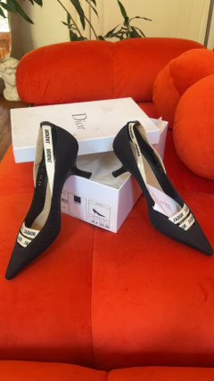 Imagen de Zapatos Dior de tacón bajo J'Adior 8.5 / 8