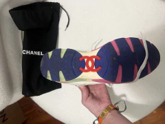 Zapatillas deportivas Chanel con logo 39.5 nuevas - tienda online