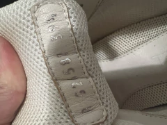 Imagen de Zapatillas deportivas Chanel con logo 39.5 nuevas