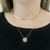 Pingente Flor com Zircônias e Folhinhas Banhado a Ouro - PG404 - LAURA ASSUNÇÃO SEMIJOIAS 