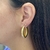 Argola Lisa Oval 3,5CM Banhada No Ouro - ARM207 - LAURA ASSUNÇÃO SEMIJOIAS 