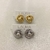 Brinco Três Elos Entrelaçados Com Esfera No Meio Banhado No Ouro/Ródio - BR2662