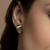 Brinco Triangular Fosco Acetinado Banhado No Ouro Com Prata - BR3768