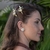 Brinco Flor de Resina Perolada Banhado No Ouro - BR3059 - loja online
