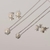 Colar Com Pingente De Pérola Com Borda Cravejada 9 MM Banhado No Ródio - CL2304 na internet