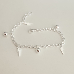PULSERA RAYO Y BOLITAS TAMIM en internet