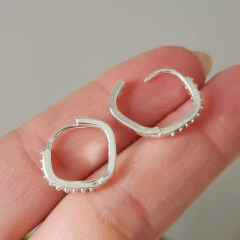 ARGOLLAS DIAMANTE CUBIC - Amatista Joyas
