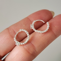 ARGOLLAS BOLITAS CON CUBIC - Amatista Joyas