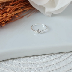 ANILLO TRIPLE ESTRELLA MICROPAVE - comprar online