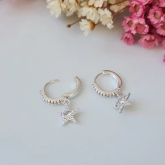 ARGOLLAS ESTRELLA CUBIC en internet