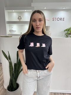 Remera estampada Boots - comprar online