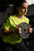 Remera de entrenamiento VERDE FLUO de dama HUMMEL