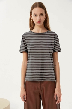 Remera Arezzo - comprar online