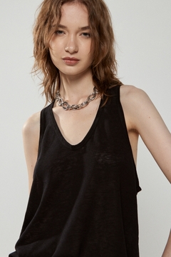 Imagen de Musculosa Sara Mell
