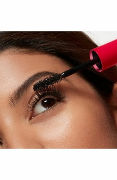 Mascara mini Magnificent de Valentino - comprar online