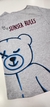 3296. Remera OSO GRIS PERLA - comprar online