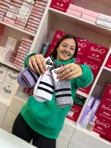 MJ17. Medias algodón con linea