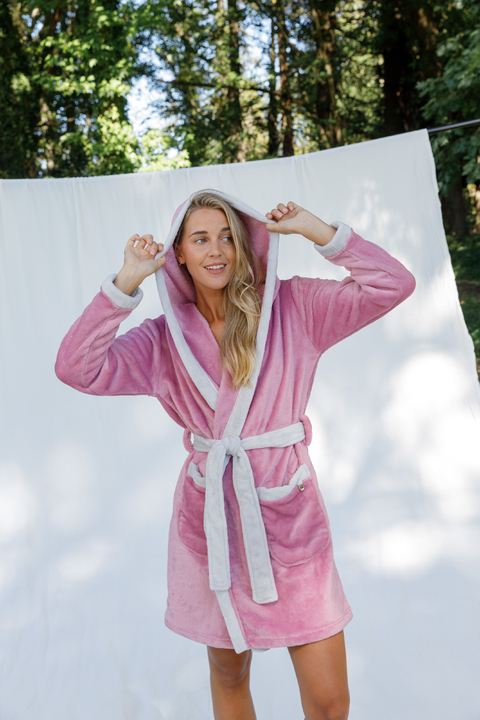 IB124C. Bata polar soft ANIS ROSA