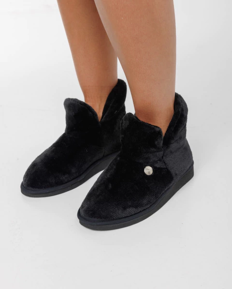 6325C. Botitas peluche COSNTELACIONES