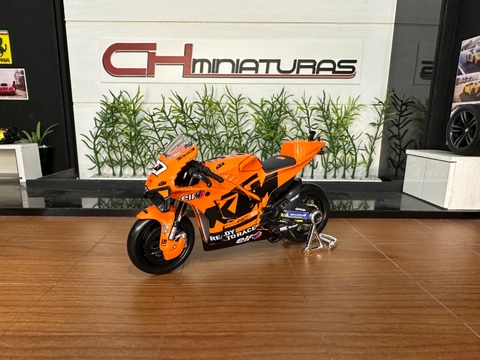 1:18 Maisto KTM Racing Tech 3 #27 Iker Lecuona Moto GP 2021