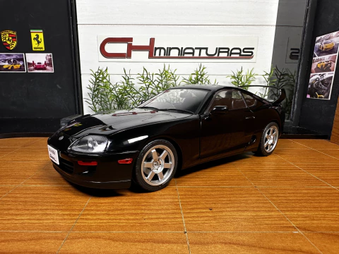 1:18 Solido Toyota Supra (A80) 1993 (Preto) - comprar online