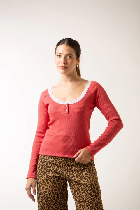 Remera Isabella Rojo Vintage - comprar online