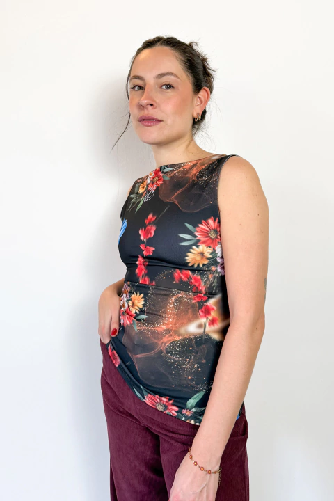 Top Ana Universe - comprar online