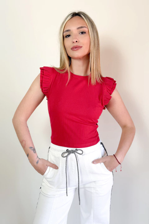 Remera Budapest Roja - comprar online